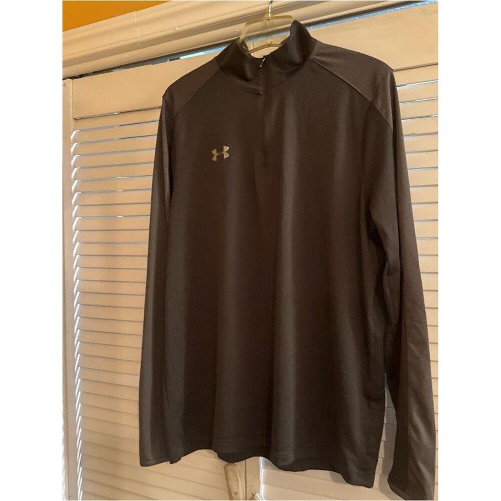 Under Armour Men’s Black Long-Sleeve Quarter-Zip Performance Top